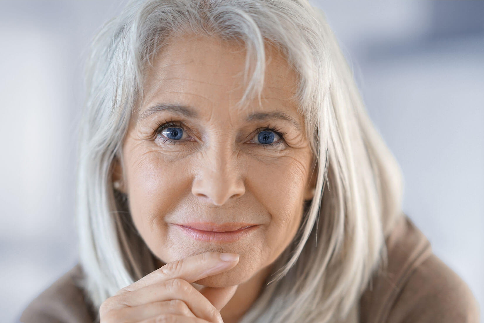 Austausch der Linse bei Alterssichtigkeit